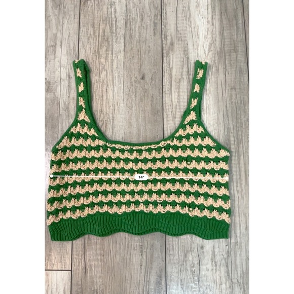ASTR The Label Crochet Crop Top Sleeveless Green Beige Knit Tank Large - Picture 3 of 5
